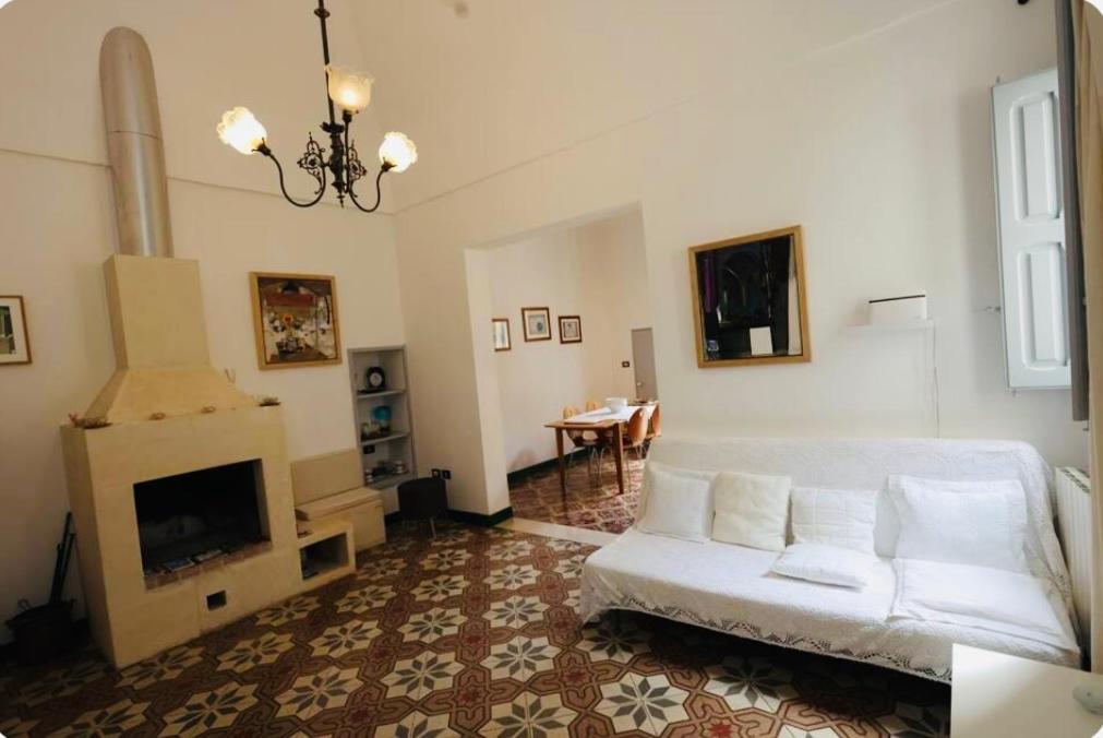 Fior Di Loto Villa Lecce Bagian luar foto